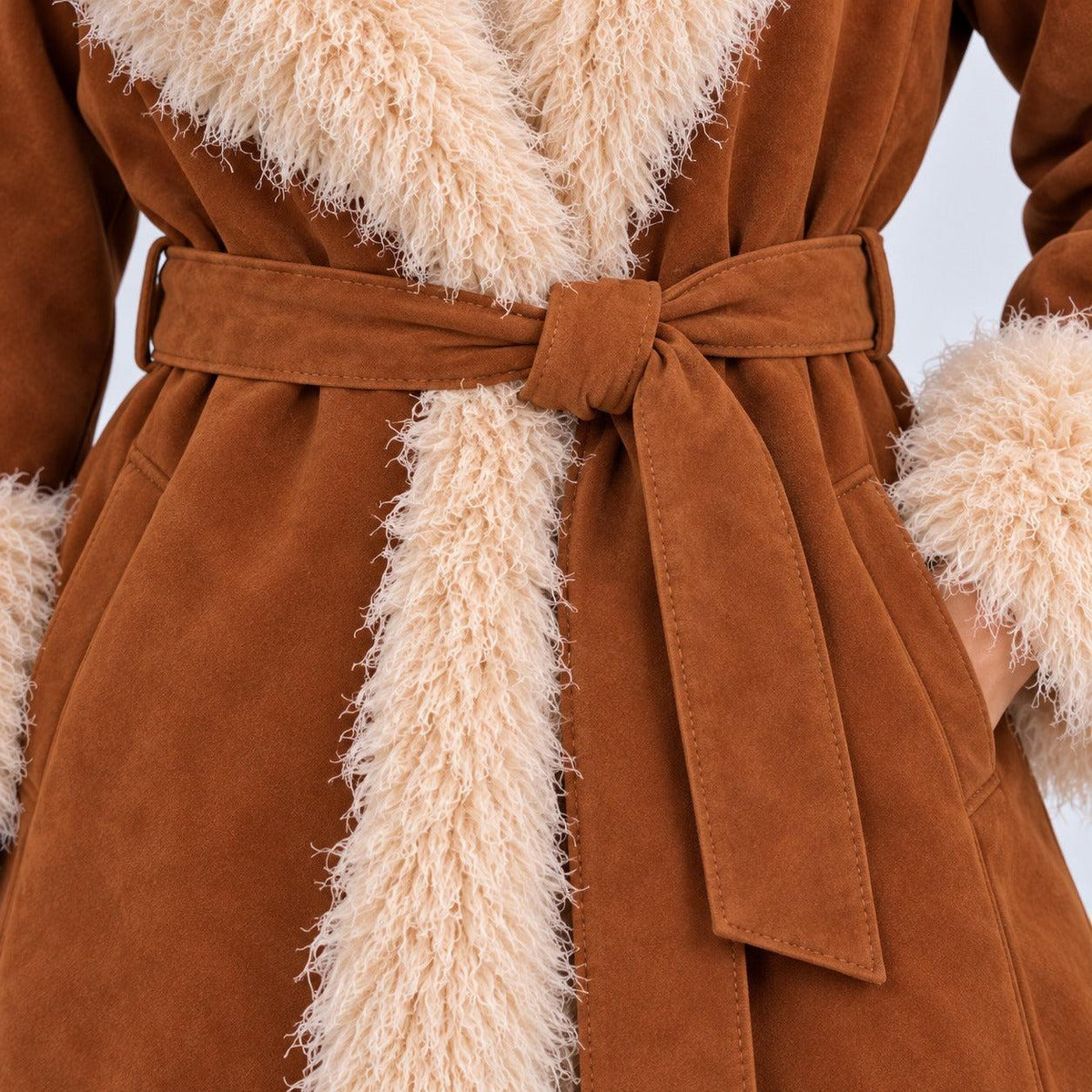Cappotto camoscio con pelliccia