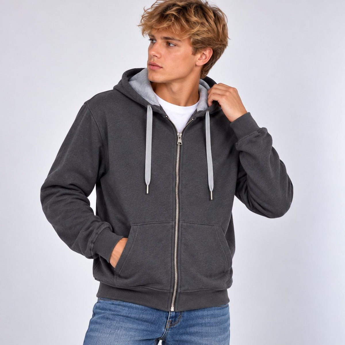 Felpa basic con zip e cappuccio