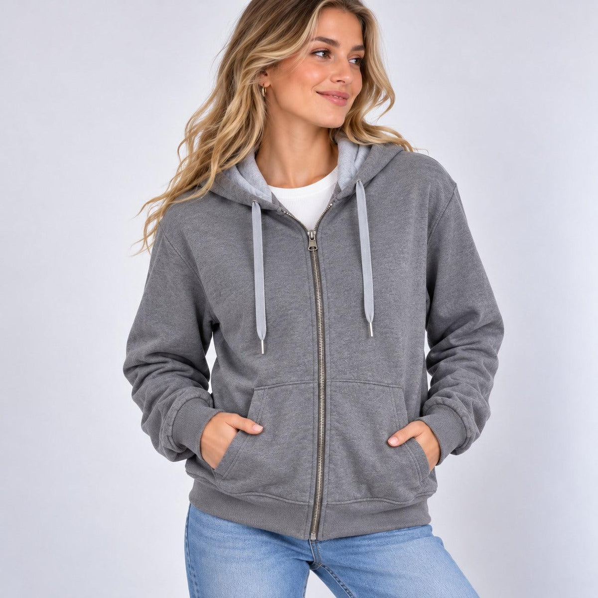 Felpa basic con zip e cappuccio