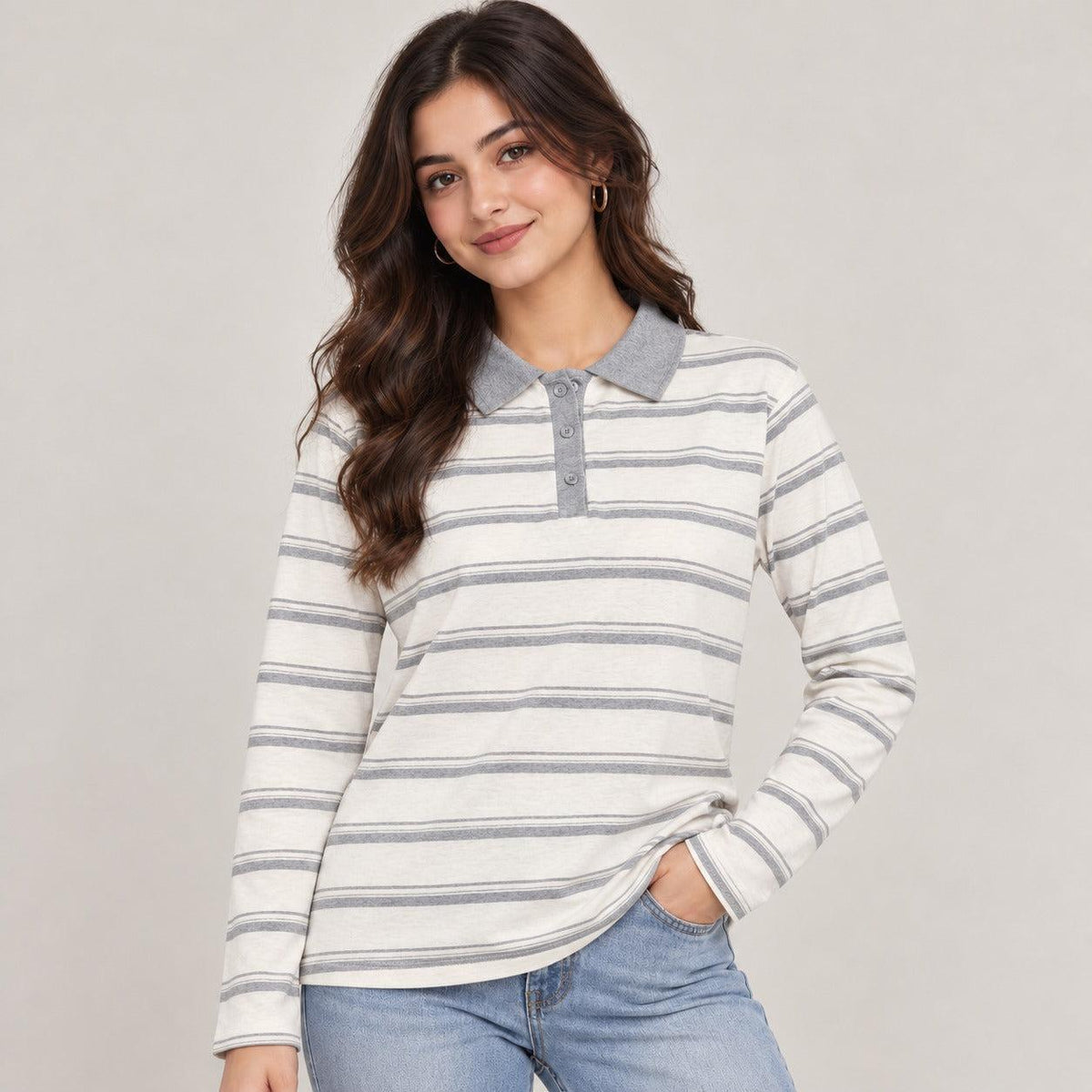 Maglia a righe con colletto