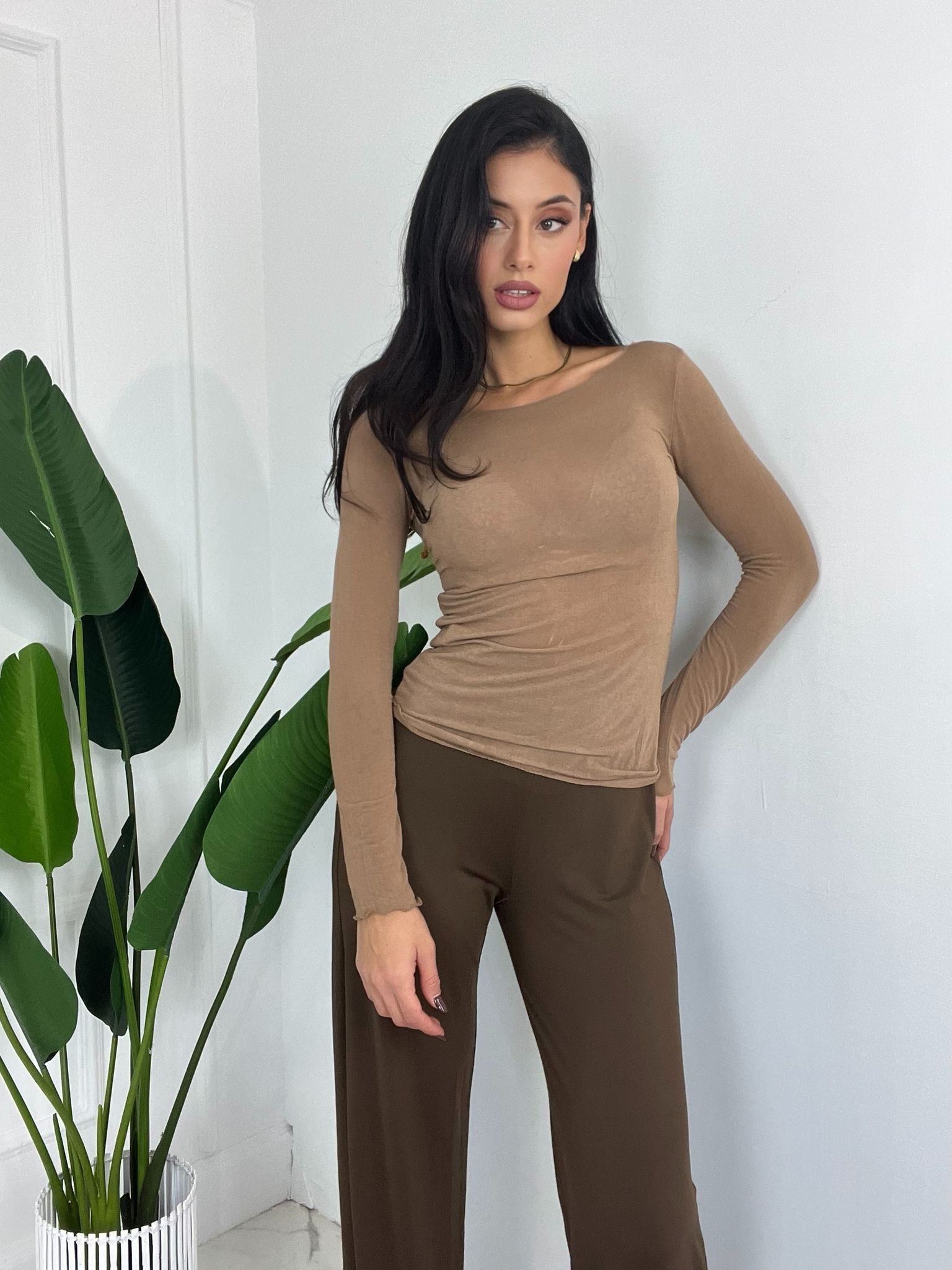 Pantalone elastico a zampa