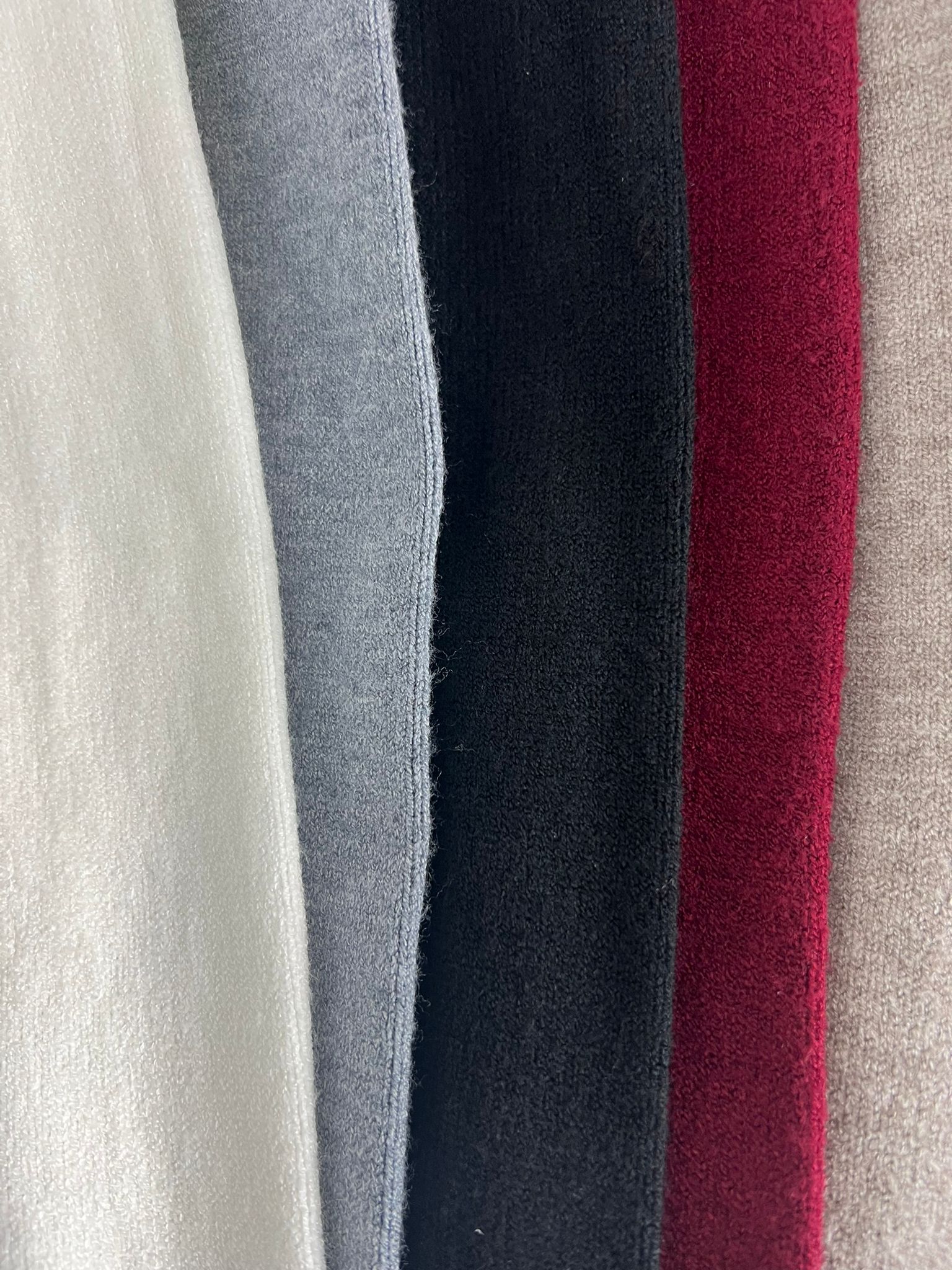 Pull girocollo treccine